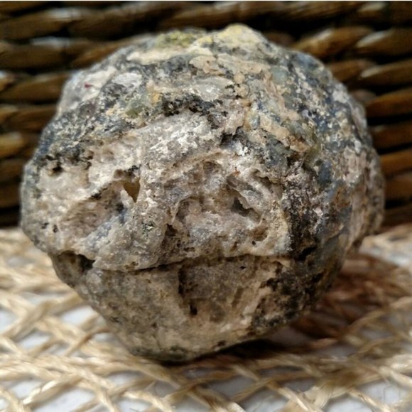 Matching Blue Agate Polished Geode Halves, SET/2, EUC - Picture 7 of 7